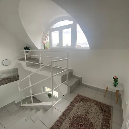 Lillybeth Lakeside Keszthely