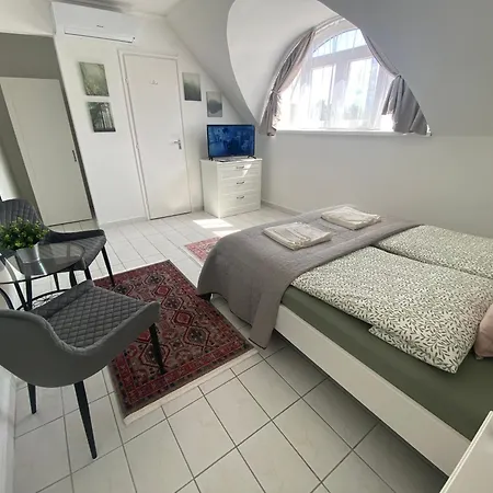 Lillybeth Lakeside Vendégház