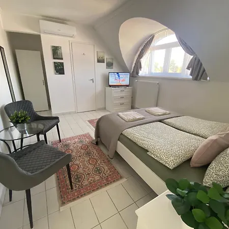 Lillybeth Lakeside Vendégház