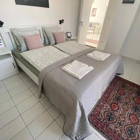 Vendégház Lillybeth Lakeside 3*