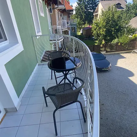 Vendégház Lillybeth Lakeside