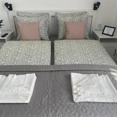 Vendégház Lillybeth Lakeside Keszthely